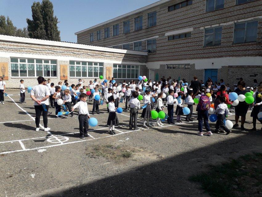 №11 Тайыр Тастандиев орта мектебінде өткізілген "Ата-ана оқушы ұстаз" атты іс-шара